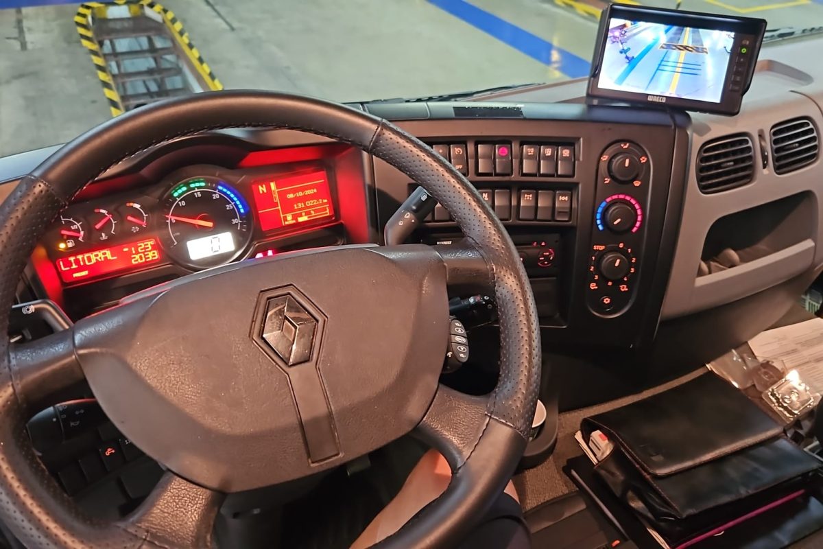 WhatsApp Image 2024-10-10 at 11.42.50 (2)