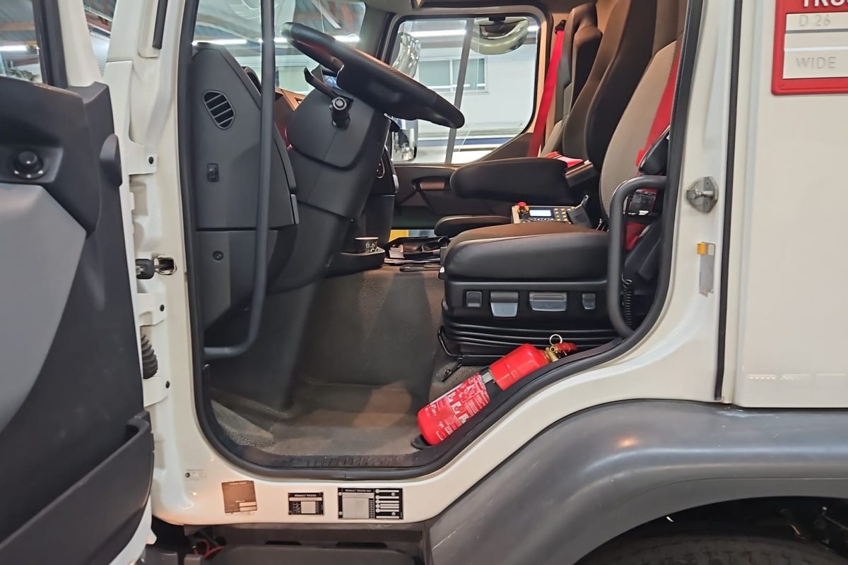 WhatsApp Image 2024-10-10 at 11.42.51 (1)