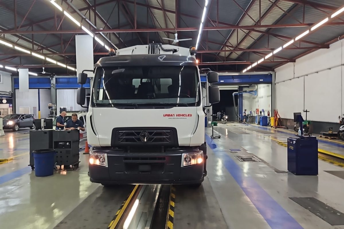 WhatsApp Image 2024-10-10 at 11.43.29 (1)