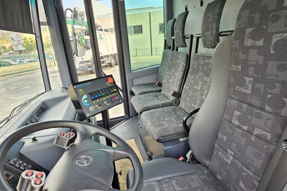 WhatsApp Image 2024-10-29 at 17.32.35